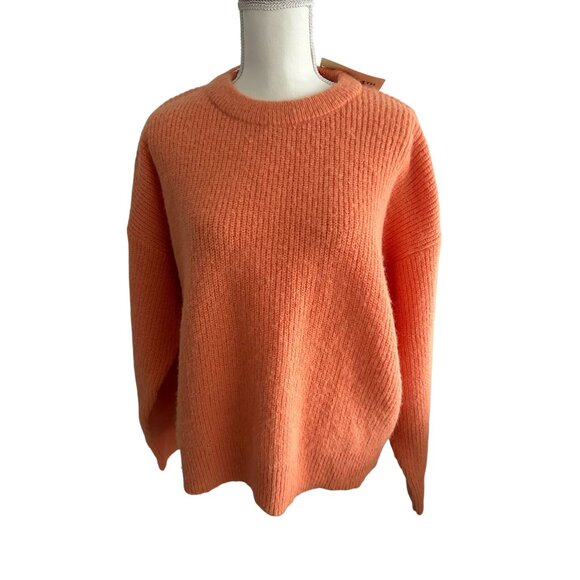 ON 34TH Macys Women’s Orange Crewneck Sweater Size XL NEW with tags - Picture 1 of 5